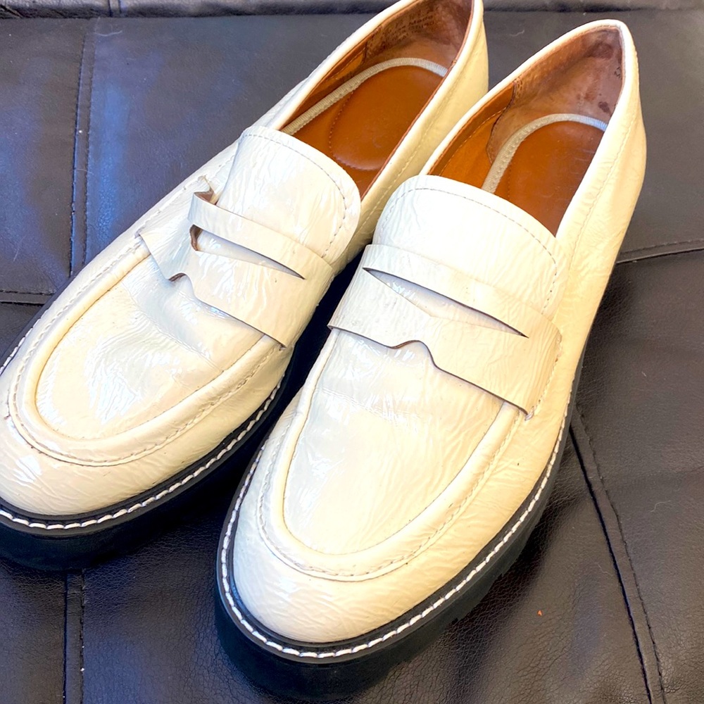 Franco sarto, off white loafers w black platform and white stitching size 9 1/2